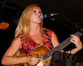 Erin Armstrong - Littleton Guitar School